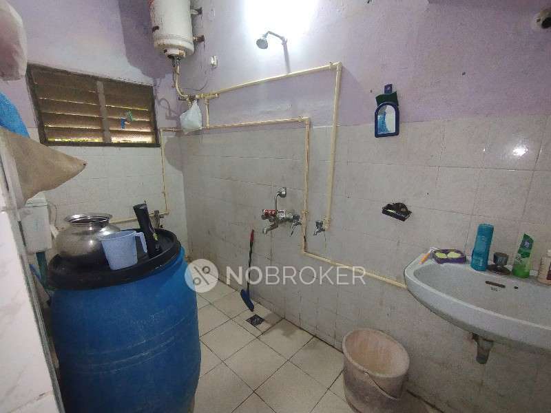 4 BHK Flat In Srinidhi Apartments For Sale  In Karkhana