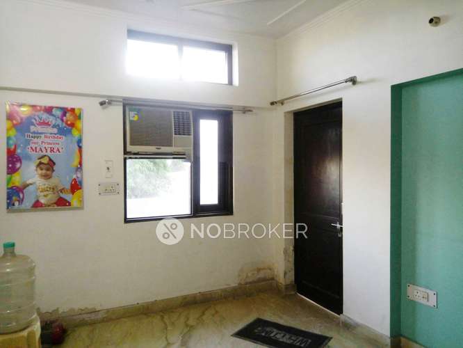 3 BHK Flat for Rent  In Janakpuri