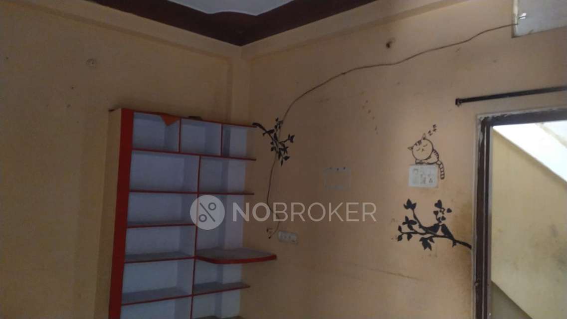 1 BHK Flat for Rent  In Amberpet