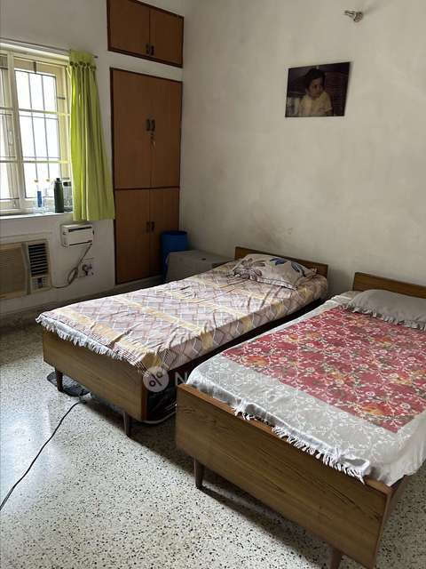 PG for Girls in Adyar