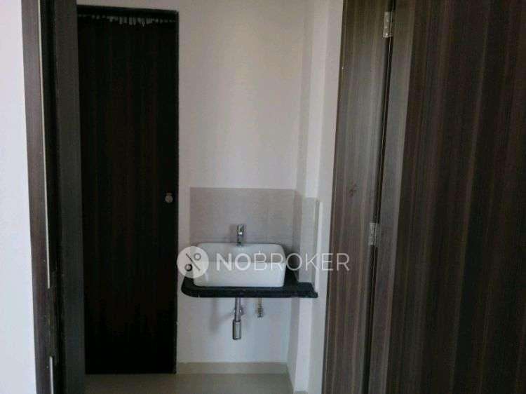 2 BHK Flat In Ganga Hill Shire Phase 1 For Sale  In Wagholi