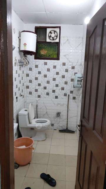 2 BHK Flat In East Avenue Chs For Sale  In Sector 73