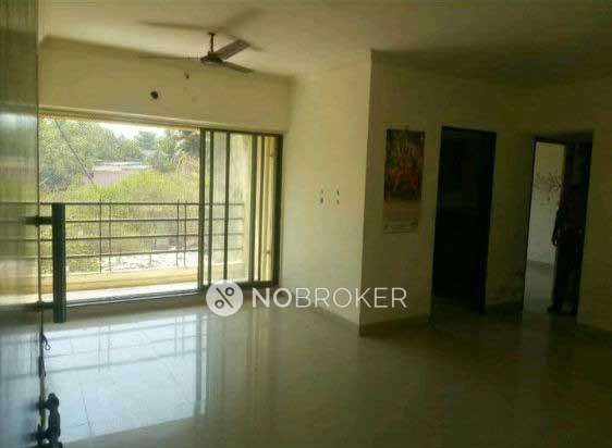 2 BHK Flat In Jai Laxmi Complex Gamdevi Road For Sale  In Ghatkopar West