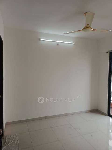 2 BHK Flat In Parshwa Platinum for Rent  In Chikhali