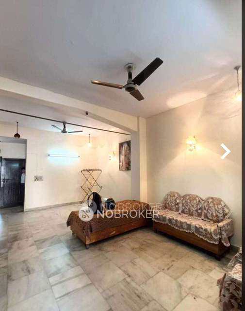 3 BHK Flat In Standalone Building	 	 for Rent  In Rajouri Garden