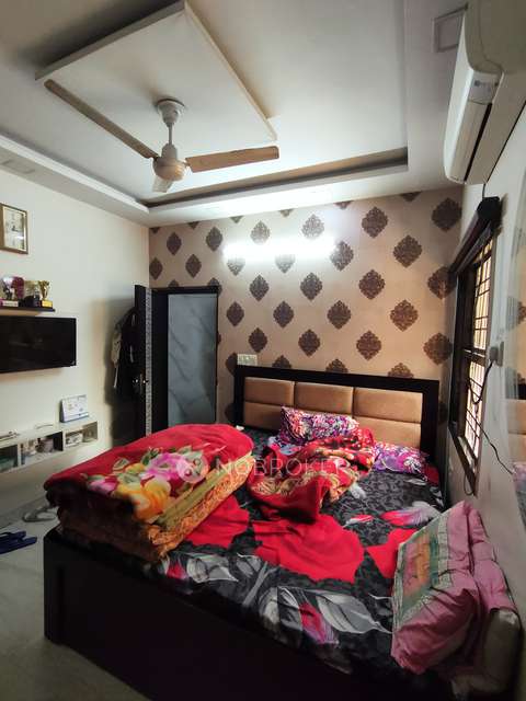 2 BHK Flat In Jaina Apartments, Rohini For Sale  In Rohini
