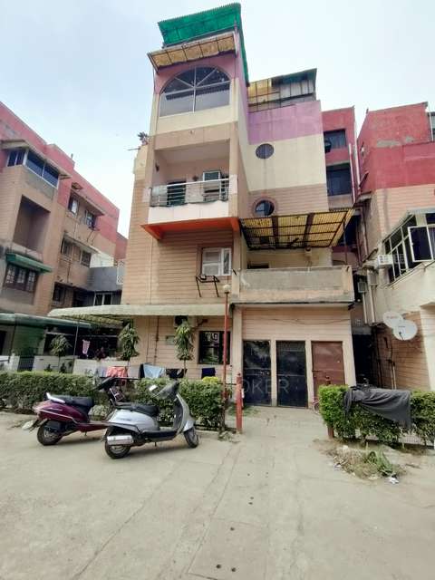 2 BHK Flat In Jaina Apartments, Rohini For Sale  In Rohini