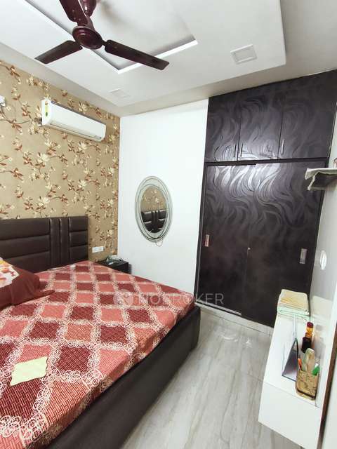 2 BHK Flat In Jaina Apartments, Rohini For Sale  In Rohini