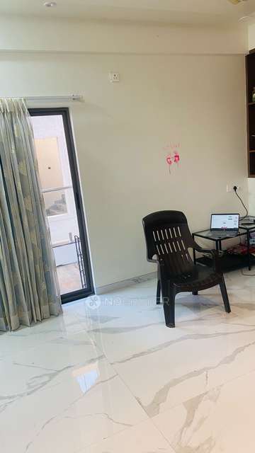 2 BHK Flat In Trimurti Niwas  For Sale  In Shikrapur
