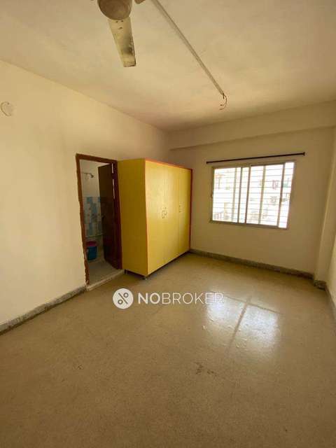 2 BHK Flat In Jaganidi Building For Sale  In Rasoolpura