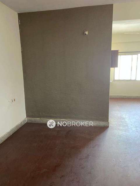 2 BHK Flat In Jaganidi Building For Sale  In Rasoolpura