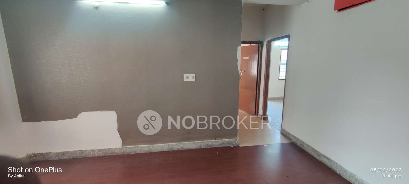 2 BHK Flat In Jaganidi Building For Sale  In Rasoolpura