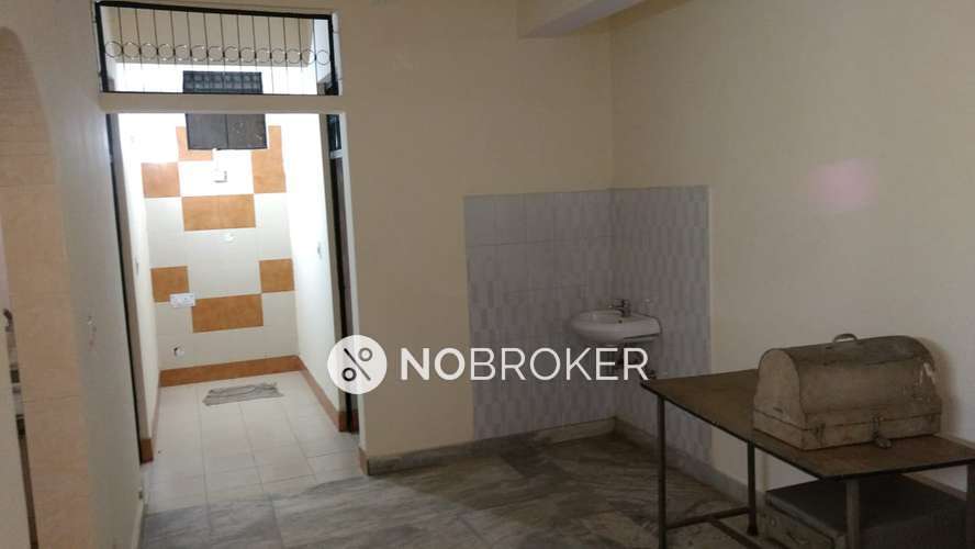4 BHK Flat For Sale  In Malviya Nagar