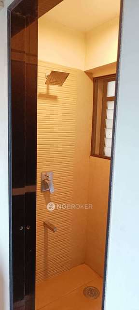 1 BHK Flat In Greenfield Hsg Society For Sale  In Lower Parel East