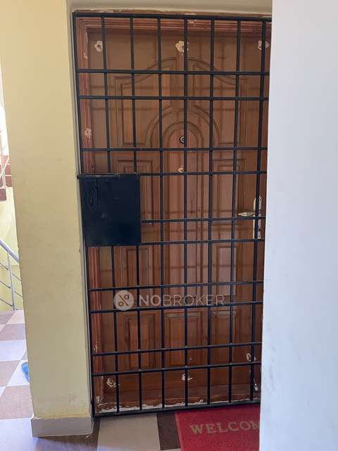 2 BHK Flat In Vishal Castle for Rent  In Bharath University