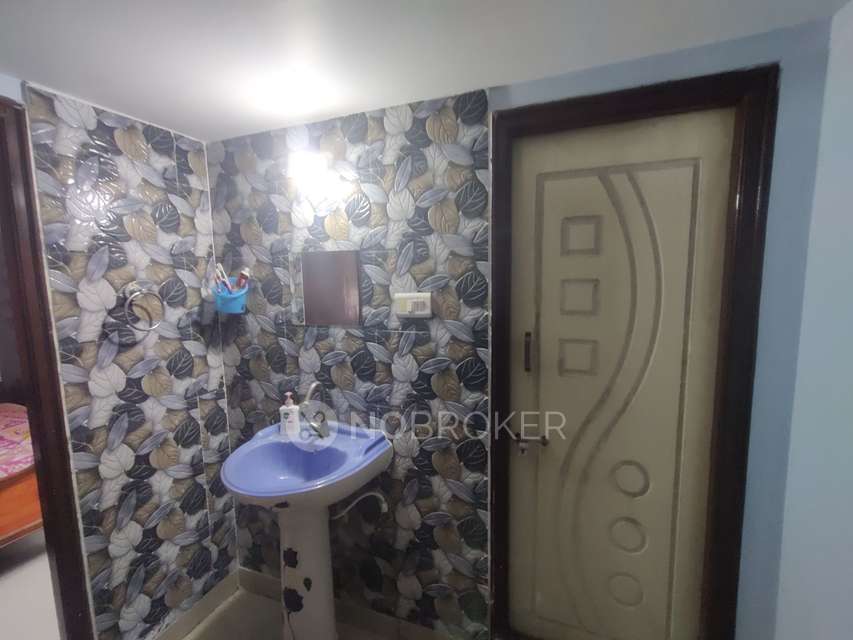 2 BHK Flat In Standalone For Sale  In Medipally