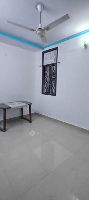 2 BHK Flat In Rwa 134 D1  For Sale  In Begumpur 