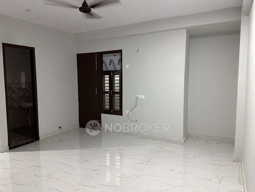 1 RK Flat In Dk Apartment for Rent  In Sector 81a