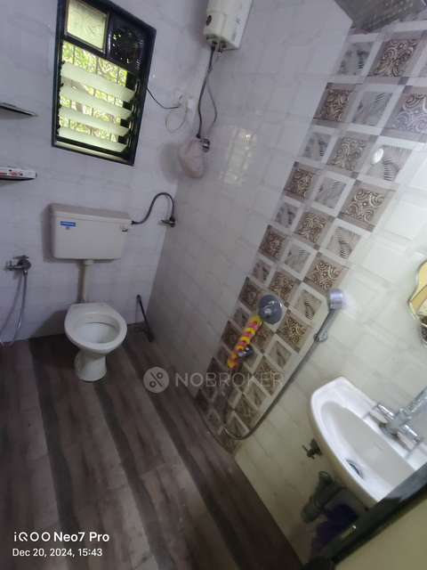 2 BHK Flat In Brahamand Phase 6 Chs For Sale  In Thane West