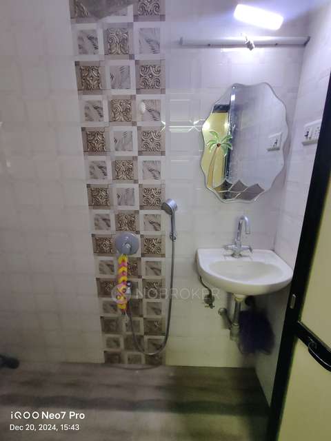 2 BHK Flat In Brahamand Phase 6 Chs For Sale  In Thane West