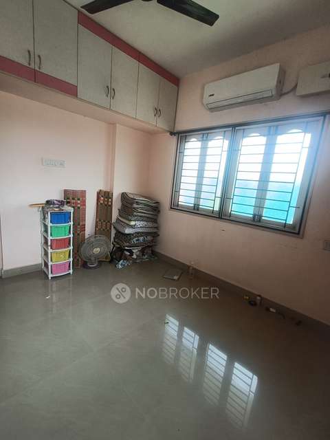 2 BHK Flat In Asirvath Villa For Sale  In Thoraipakkam