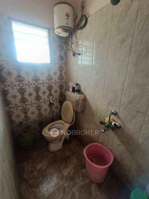 2 BHK Flat In Asirvath Villa For Sale  In Thoraipakkam