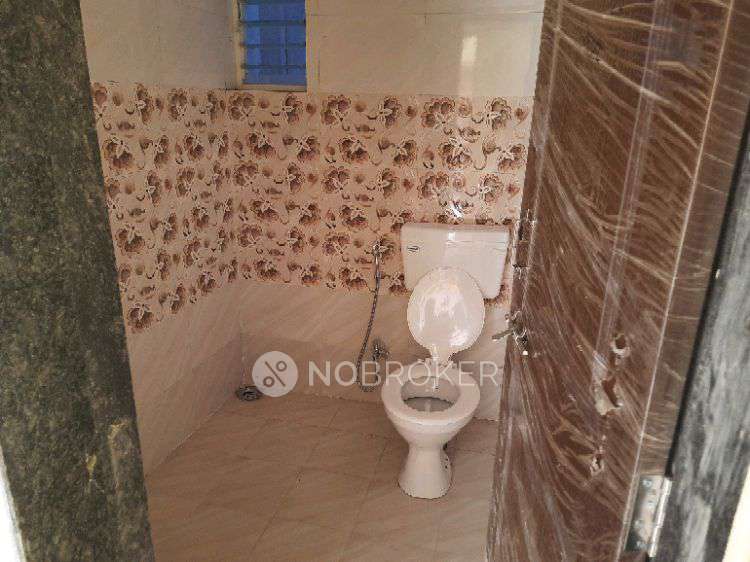 4+ BHK Flat For Sale  In Fursungi