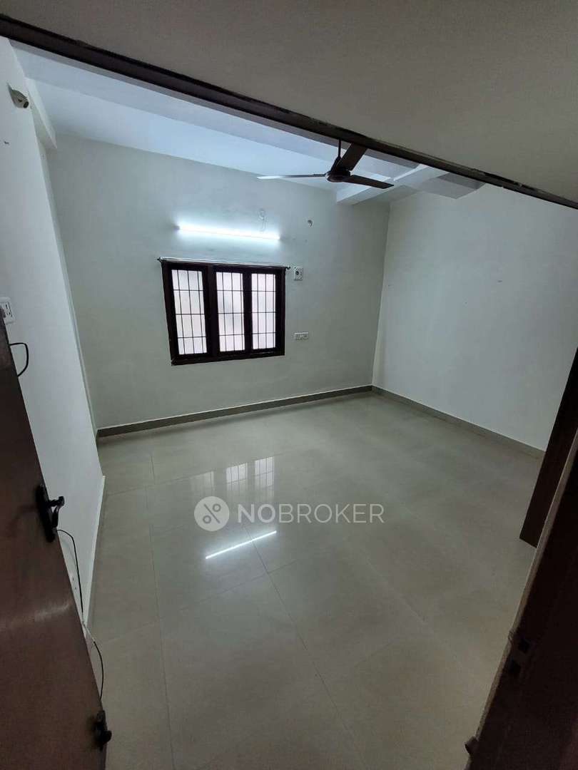 SB Anna Nagar West Extension Rent WITHOUT BROKERAGE Semifurnished 3 BHK Rental Flat in SB