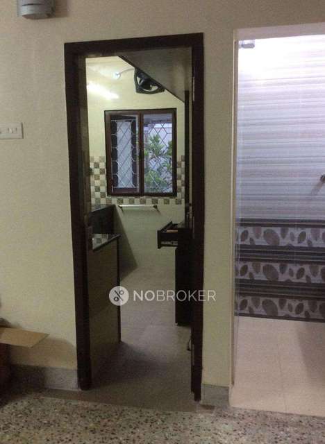 2 BHK Flat In Adthiya Apartment For Sale  In Thiruvanmiyur