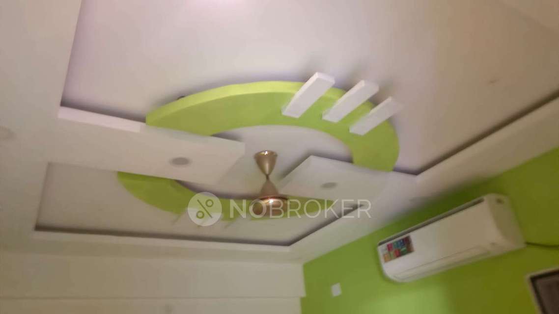 2 BHK Flat In Jb Srivari Flats For Sale  In Valasaravakkam