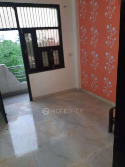 2 BHK Flat In Rwa Block B5 Yamuna Vihar, Yamuna Vihar For Sale  In Yamuna Vihar