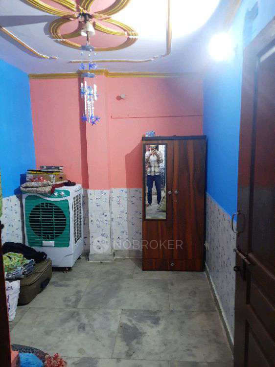 1 BHK Flat near seelampur metro New Seelampur, Shahdara, Delhi, India