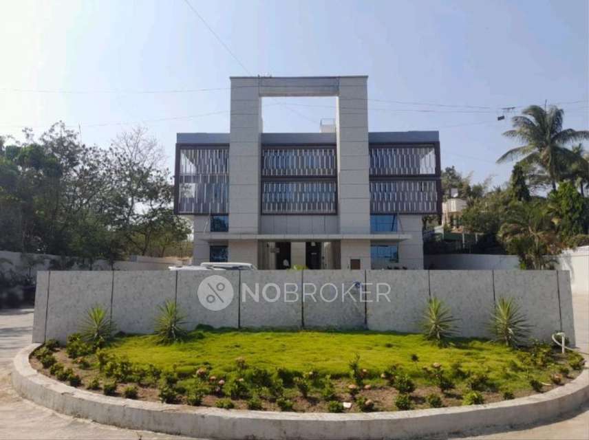 Shop in Nigdi, Pune for sale 