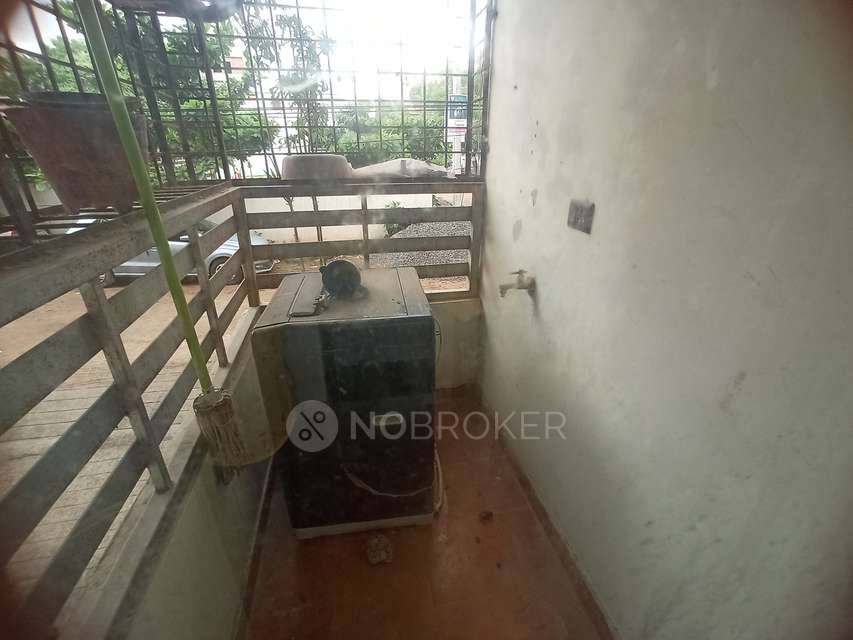 2 BHK Flat In Hilton View Park For Sale  In  Rajender Nagar