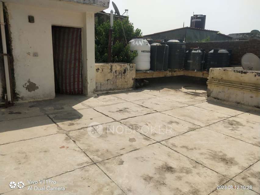 2 BHK Flat In  Dda Mig Flats  For Sale  In Dilshad Garden