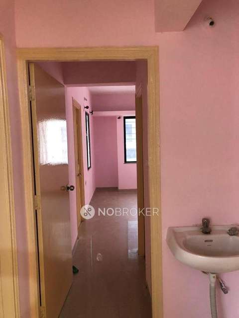 2 BHK Flat In Silver Springs For Sale  In Wagholi