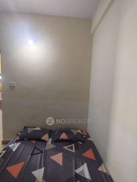 1 BHK Flat In Slv Lotus For Sale  In Electronic City Phase I