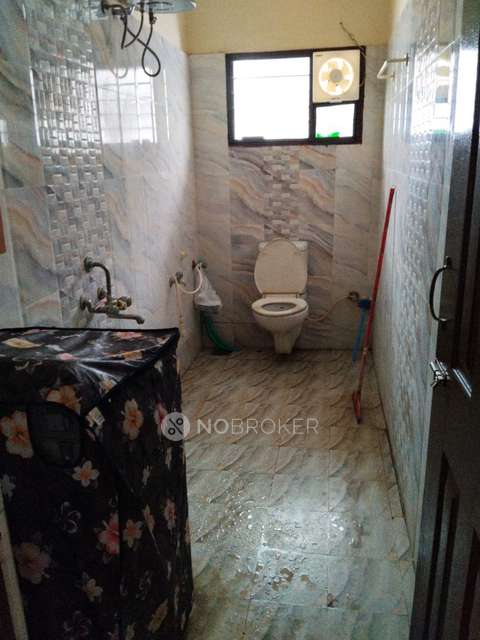 3 BHK Flat In Vaishnavi Castle For Sale  In Perungalathur