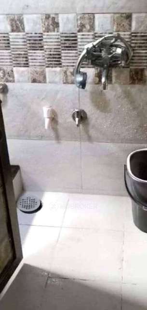 1 BHK Flat In Bandra W For Sale  In  Bandra West