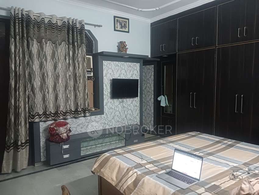 2 BHK Flat In 3rd Floor, 714 for Rent  In Ashok Nagar