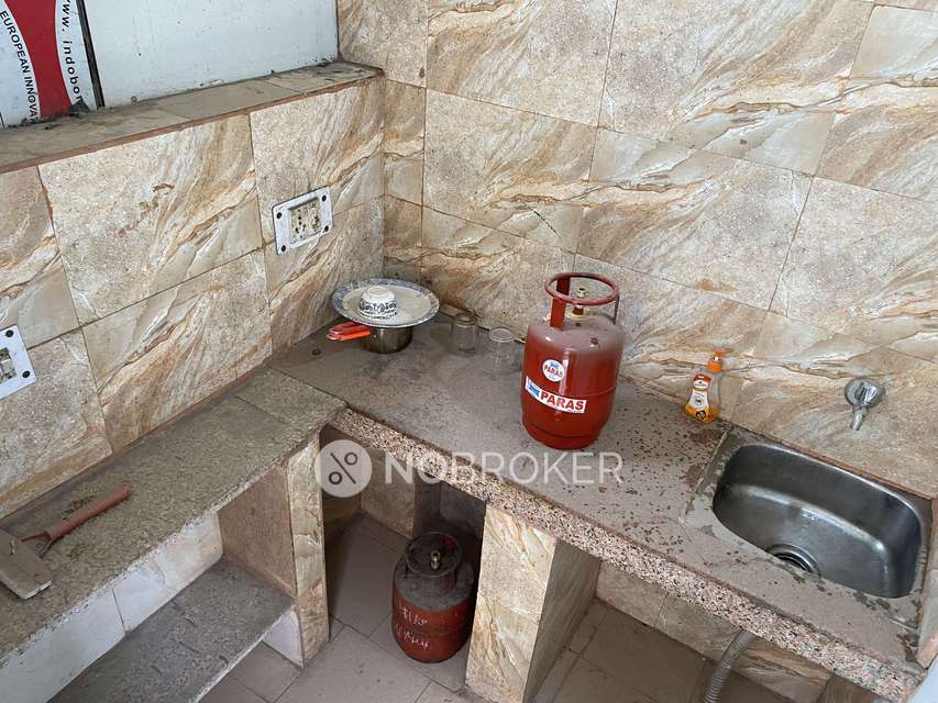 1 RK Flat In Apartment  for Rent  In Chhatarpur