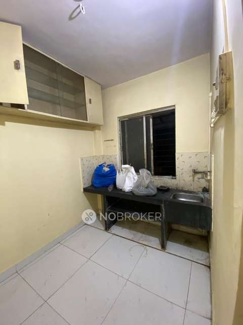 1 RK Flat In Pandurang Niwas For Sale  In Majiwada