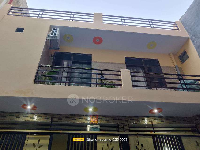 3 BHK House for Rent  In Ashok Vihar Phase Iii Extension