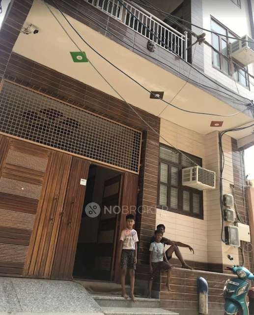 PG for Boys in Alipur