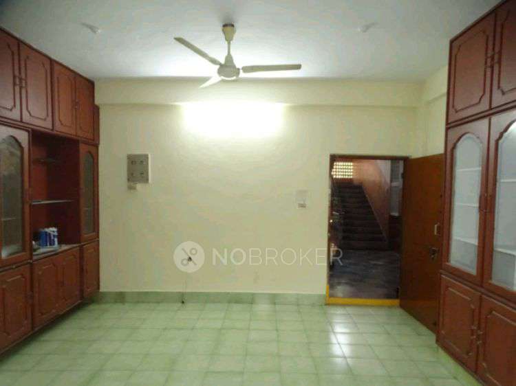 2 BHK Flat In Sai Sudha Apts  For Sale  In Himayatnagar