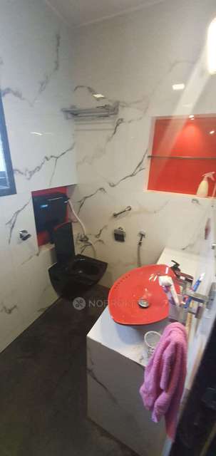 2 BHK Flat In Ekta Aangan Chs For Sale  In Borivali West