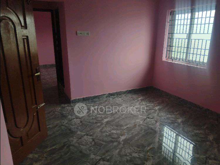 2 BHK House for Rent  In Sathankuppam, 3480, Kamala Nagar, Rajehwari Nagar, Kelambakkam, Tamil Nadu 603103, India