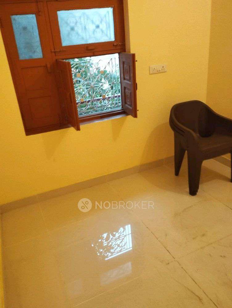 Najafgarh Rent WITHOUT BROKERAGE Semifurnished 2 BHK Rental Flat in