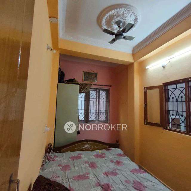 4 BHK House For Sale  In Hakimpet