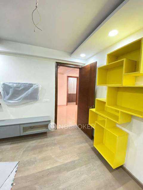4 BHK Flat In Sb For Sale  In Sector 43